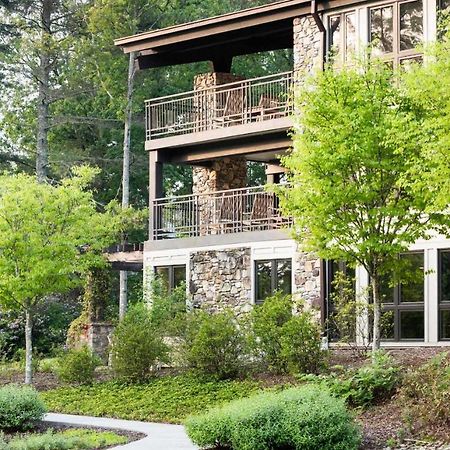 Kanuga Inn & Lodging هيندرسونفيل المظهر الخارجي الصورة