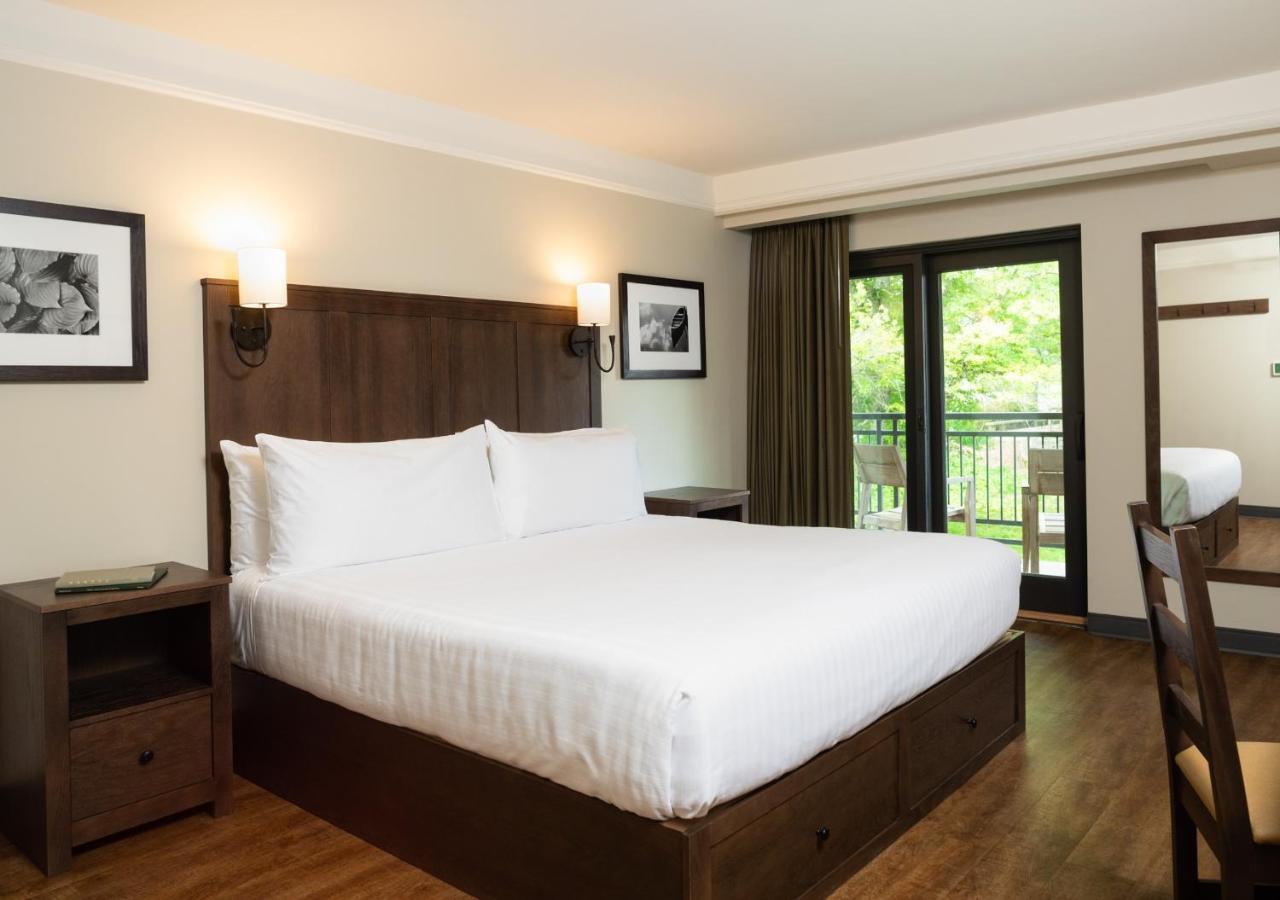 Kanuga Inn & Lodging هيندرسونفيل المظهر الخارجي الصورة