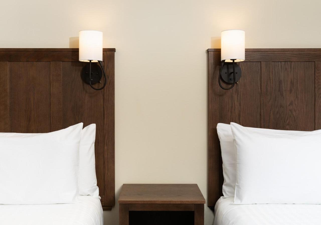 Kanuga Inn & Lodging هيندرسونفيل المظهر الخارجي الصورة